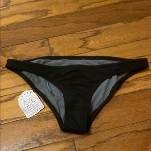 Jolyn swim bottoms. NWT smoke free home